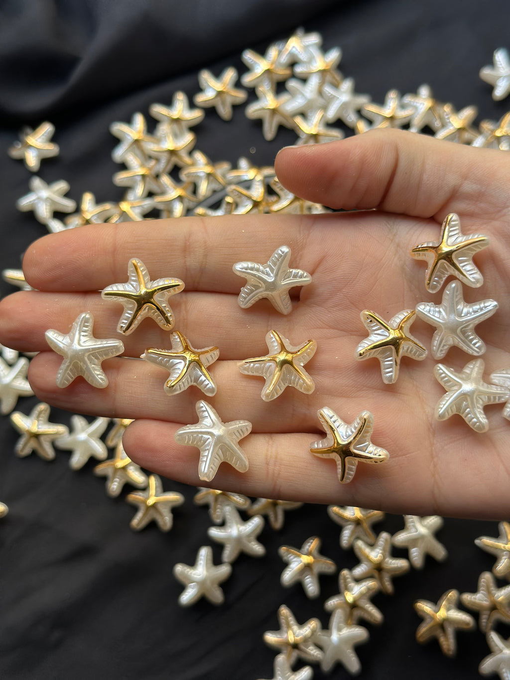 25 Adet 19 mm Deniz Yıldızı Boncuk | Sedefli Beyaz Altın Yaldızlı Akrilik Plastik Takı Yapım Boncuğu