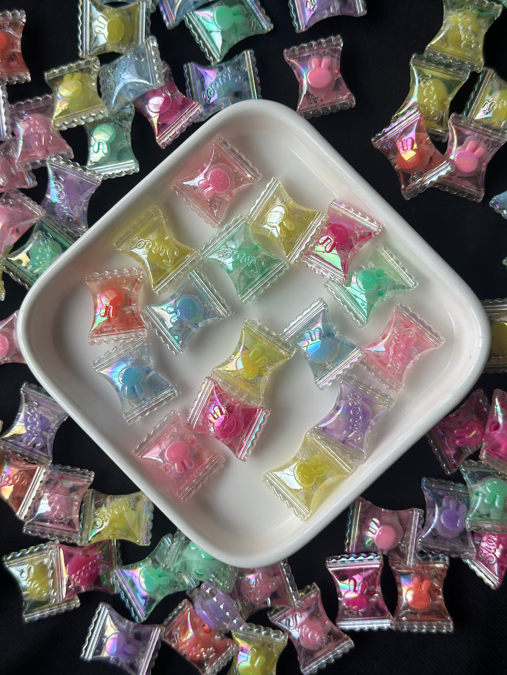 20 Adet Karışık Renkli Şeffaf Şeker Akrilik Plastik Boncuk