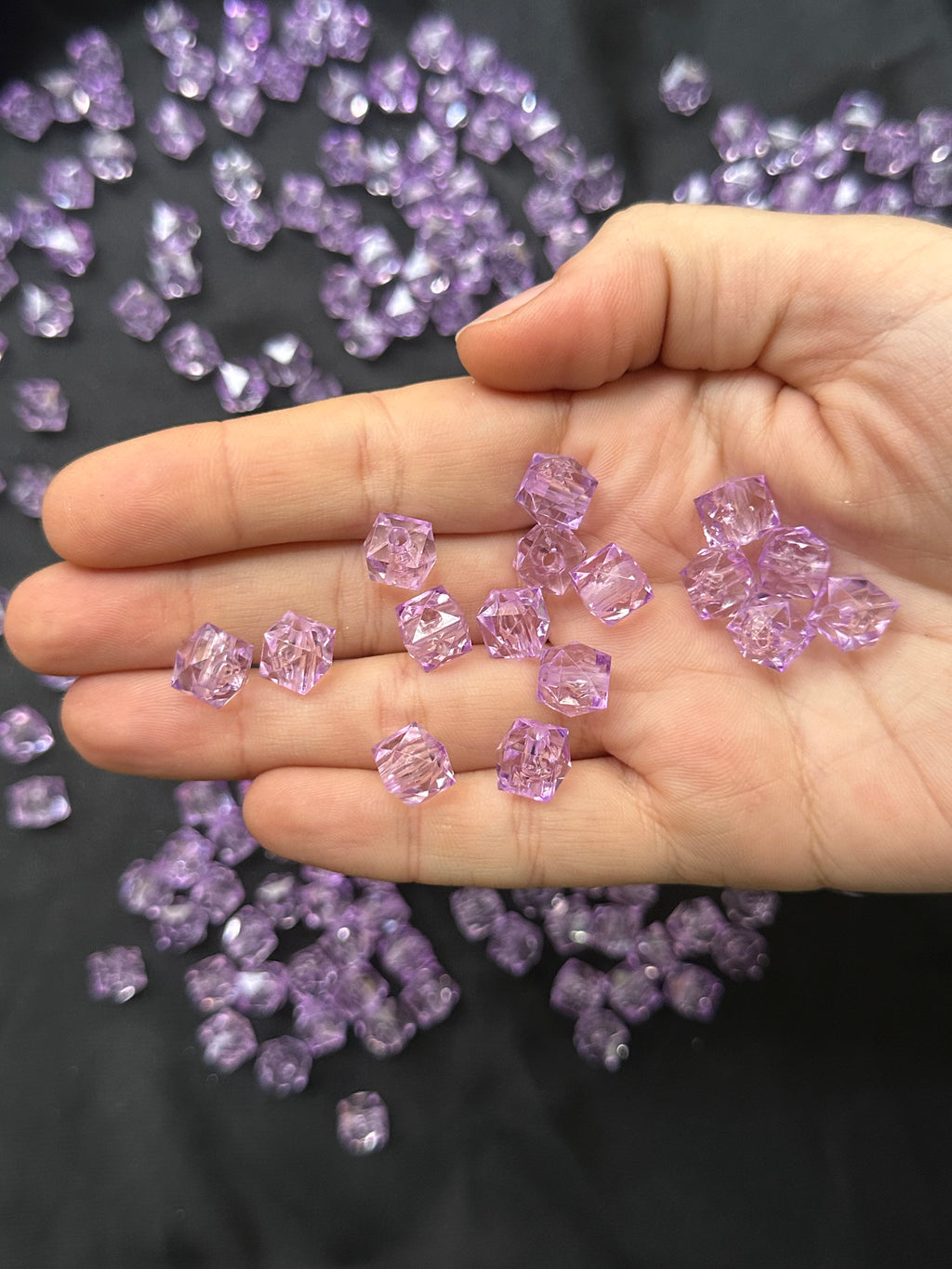 50 Adet Mor Lila Şeffaf Boncuk 10 mm | Parlak Akrilik Plastik Takı ve Bileklik Yapım Boncuğu