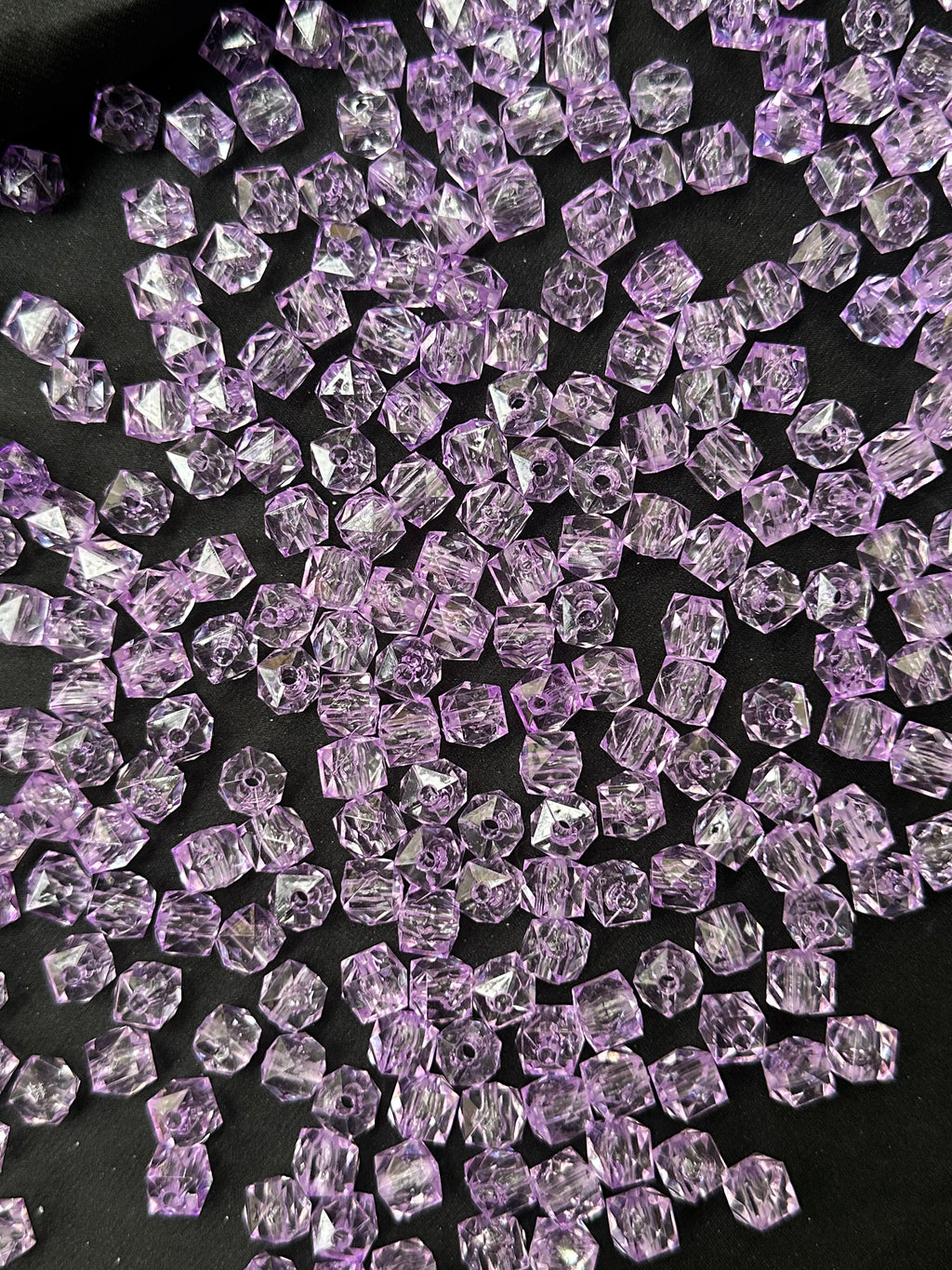 50 Adet Mor Lila Şeffaf Boncuk 10 mm | Parlak Akrilik Plastik Takı ve Bileklik Yapım Boncuğu