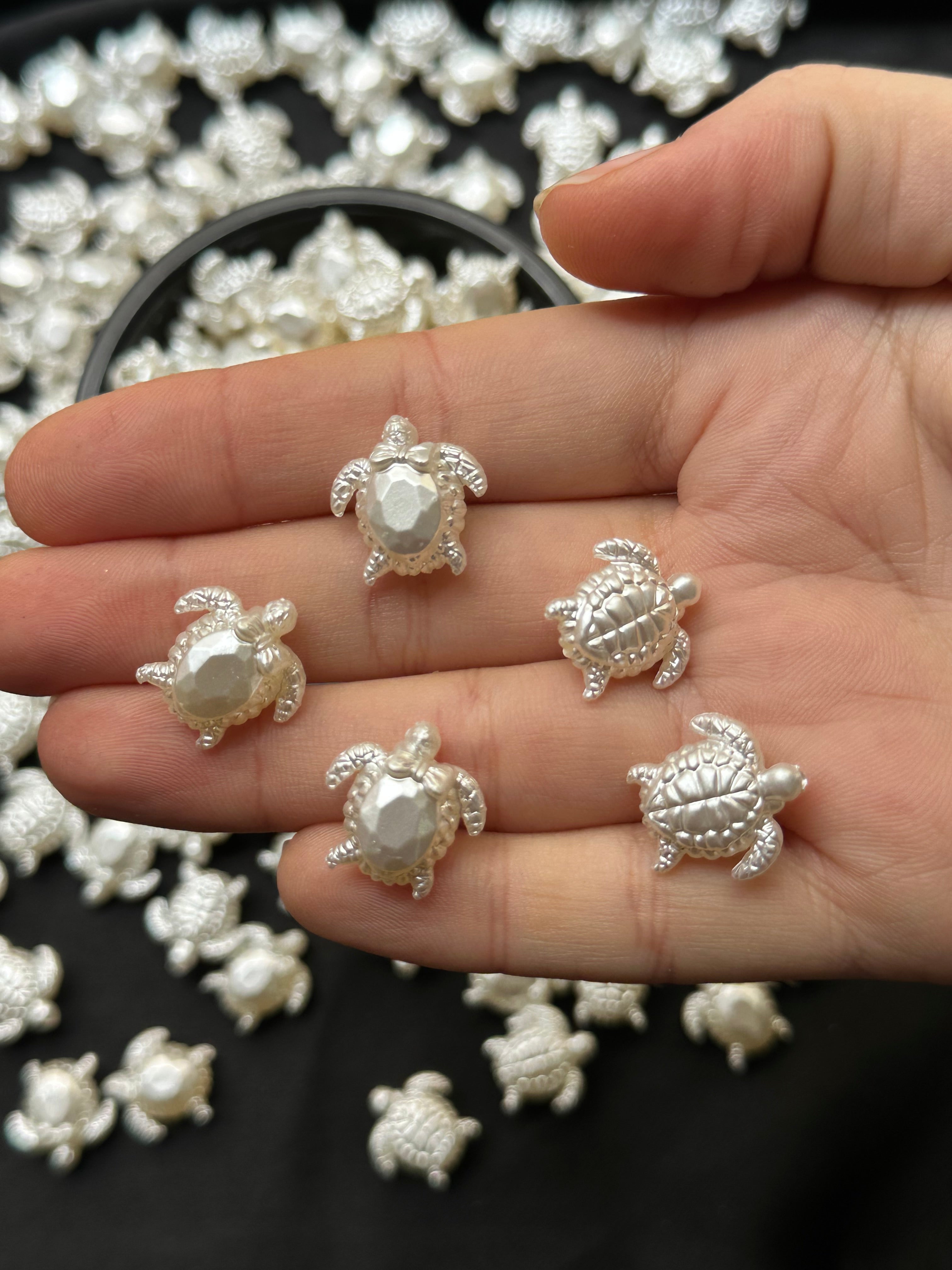 25 Adet 22 mm Beyaz Sedefli Denizatı Akrilik Boncuk – Plastik Takı & Bileklik Aksesuarı
